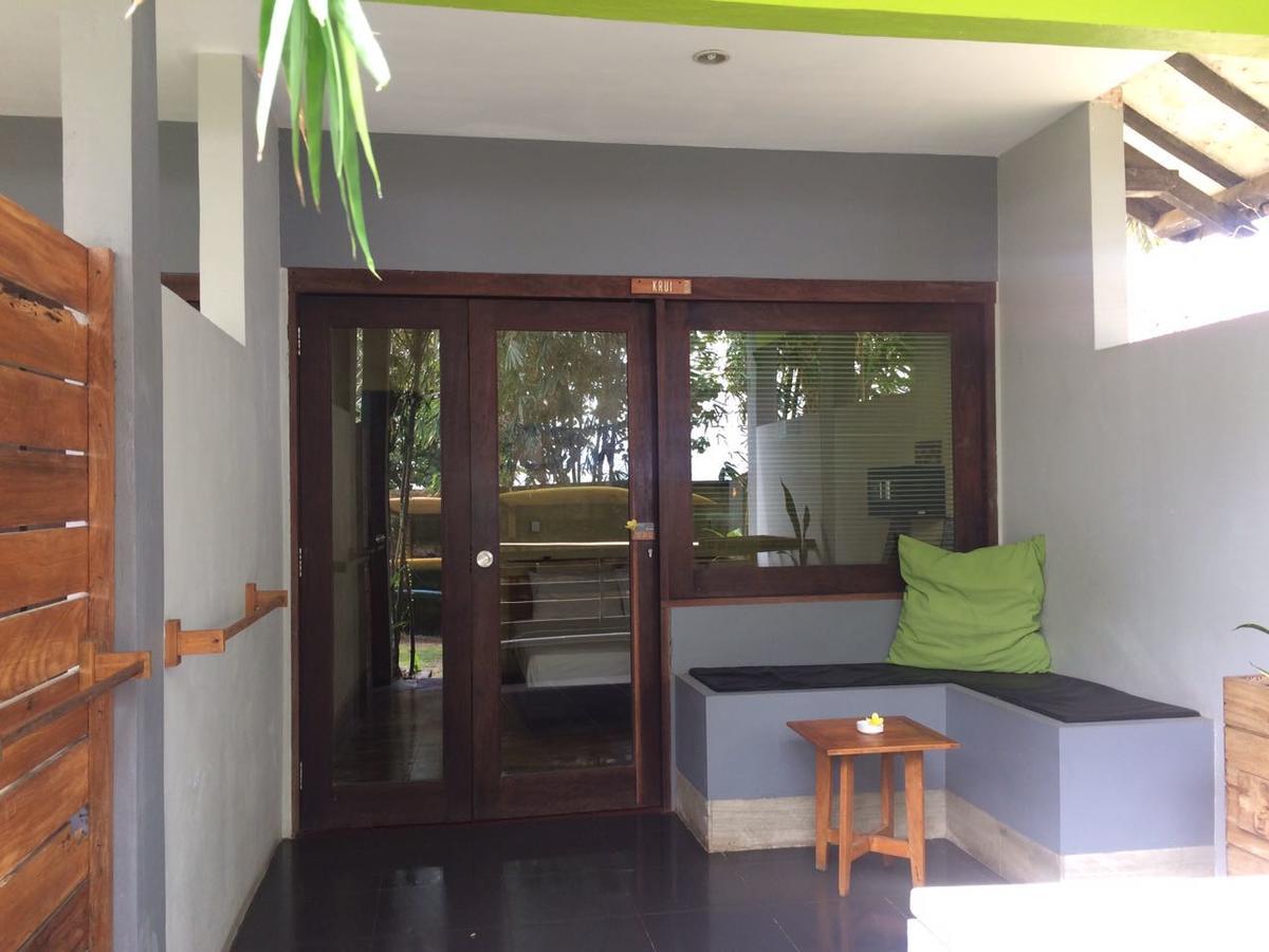 Javacove Beach Hotel Batukaras Ngoại thất bức ảnh