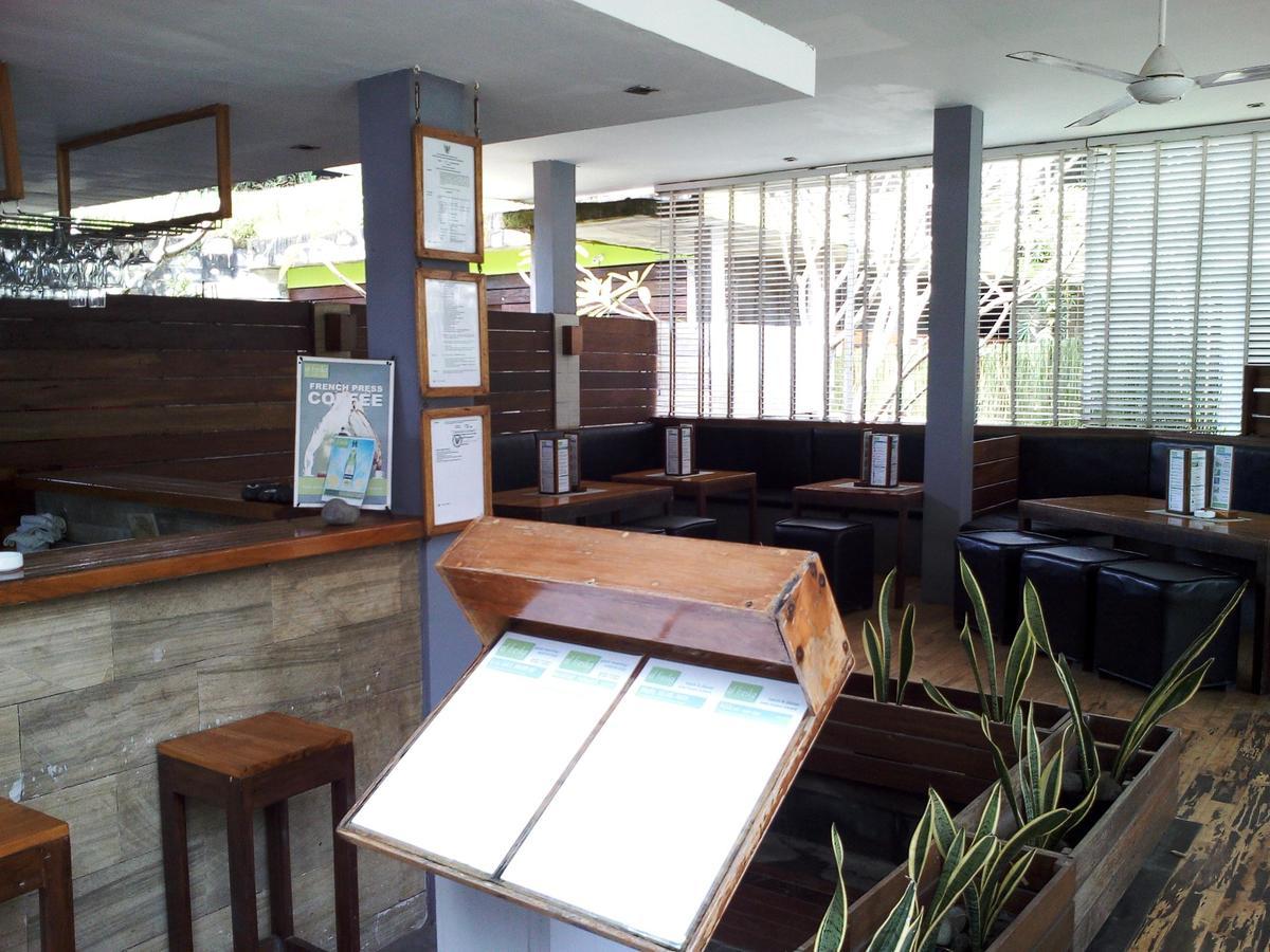 Javacove Beach Hotel Batukaras Ngoại thất bức ảnh